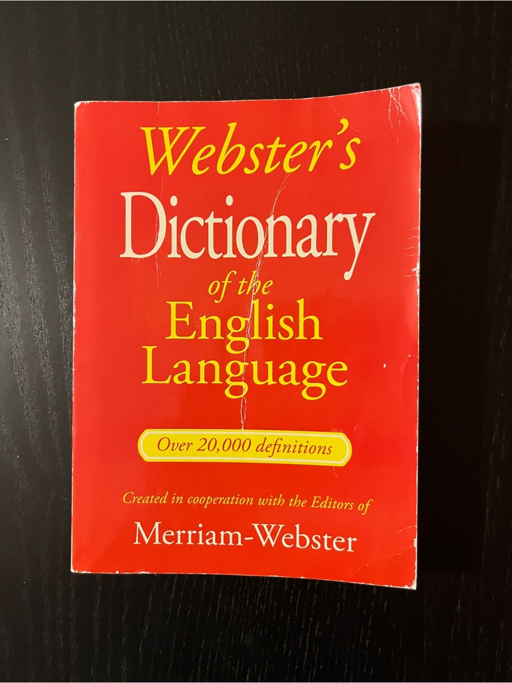 Merriam Webster English Language Dictionary Red Paperback Book 📚
